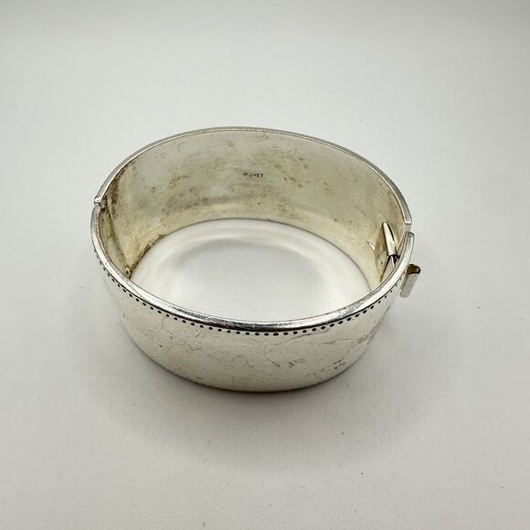 Pre-owned MONET heavy silver-toned metal clamp bracelet! - Picture 12 of 12